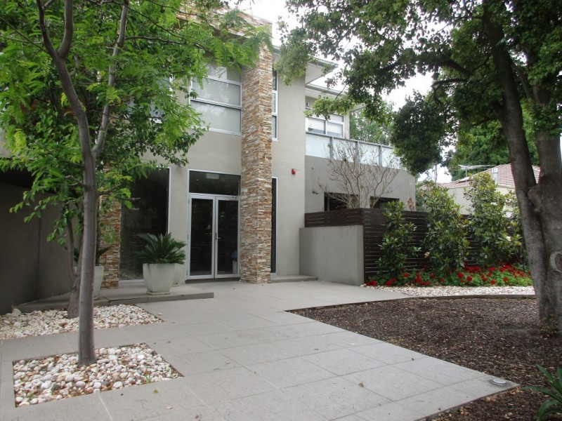 12/16-18 Dene Avenue, Malvern East VIC 3145