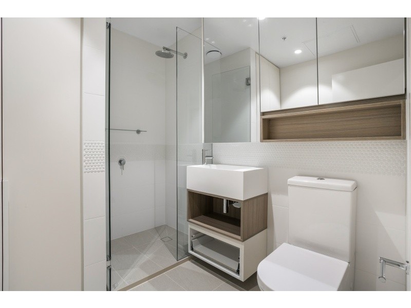 3G02/130-152 Dudley Street, West Melbourne VIC 3003