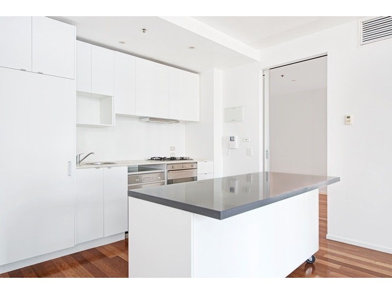 1009/620 Collins Street, Melbourne VIC 3000