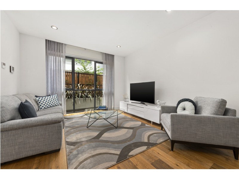 13/8 Cobden Street, Kew VIC 3101