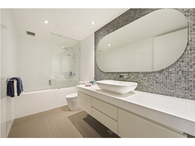 13/8 Cobden Street, Kew VIC 3101