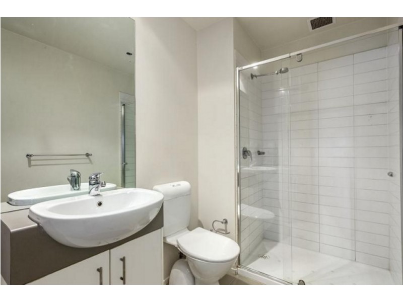 G02/68 Altona Street, Kensington VIC 3031