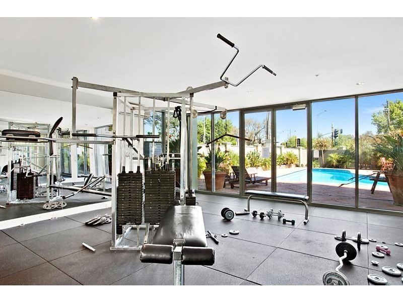 206/81 Queens Road, Melbourne VIC 3004