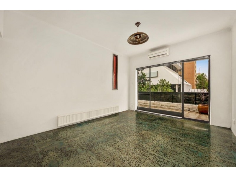 25/30 Queens Road, Melbourne VIC 3004