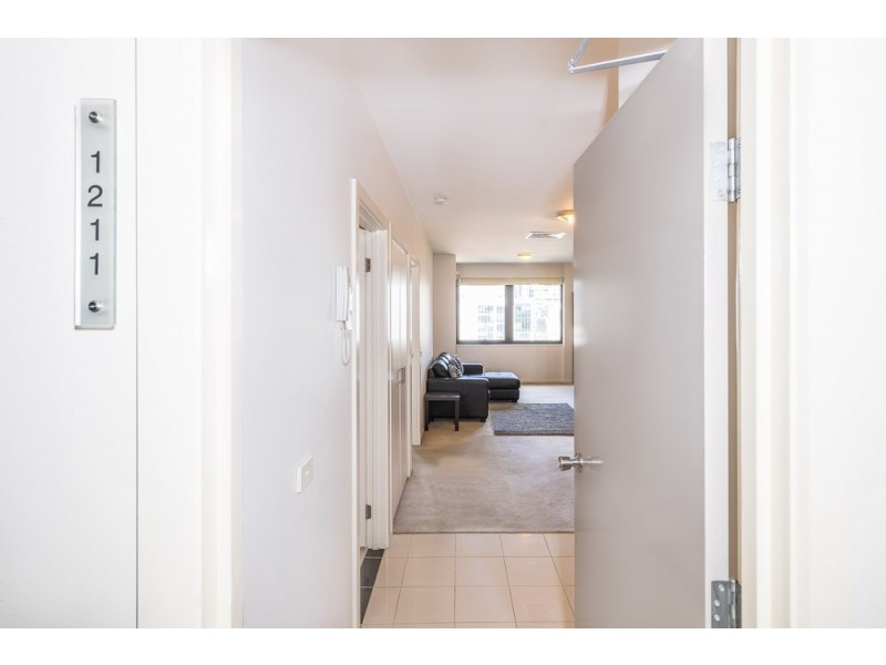 1211/250 Elizabeth Street, Melbourne VIC 3000