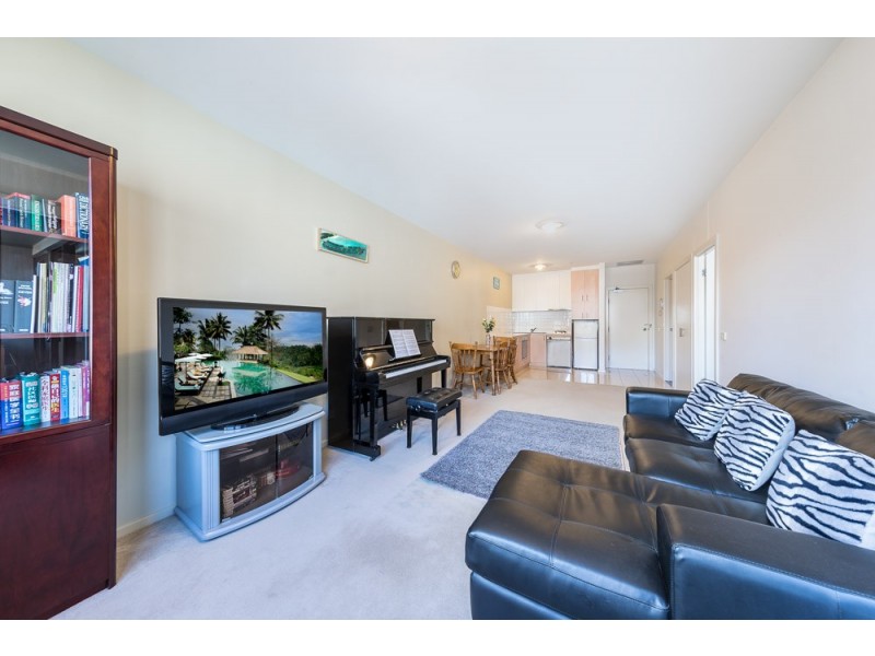 1211/250 Elizabeth Street, Melbourne VIC 3000