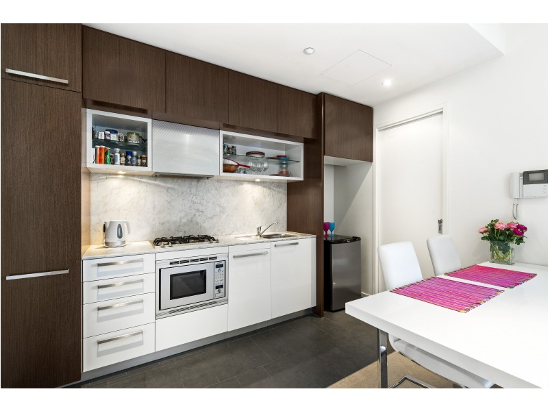 1803/7 Riverside Quay, Southbank VIC 3006