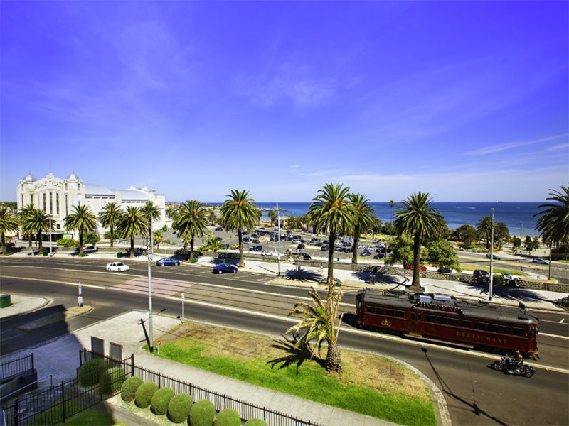 5C/21 The Esplanade, St Kilda VIC 3182