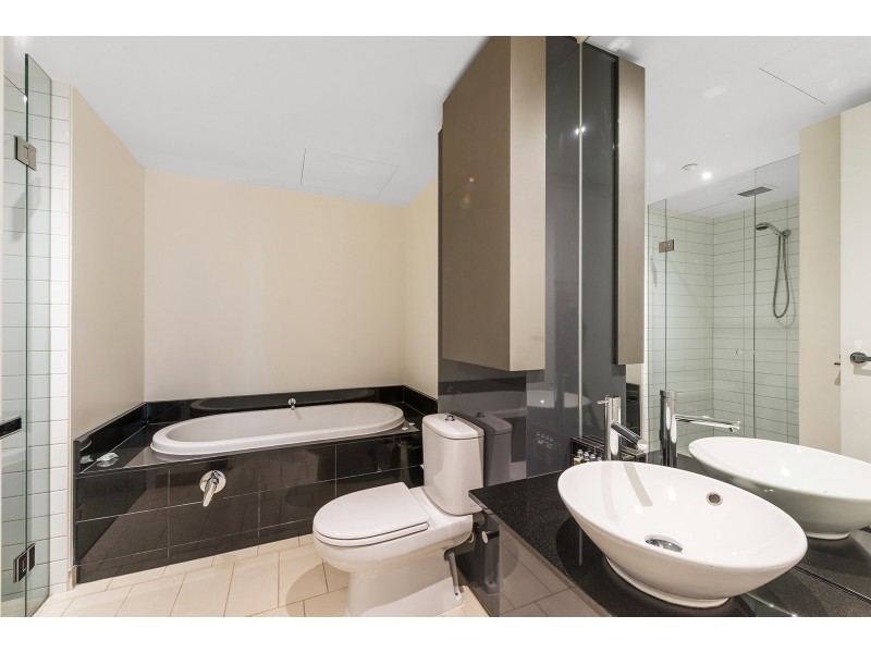 3005/7 Riverside Quay, Southbank VIC 3006