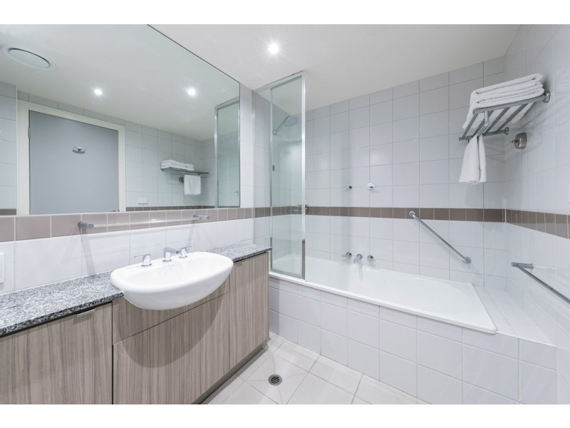 LOT 1304/222 Russell Street, Melbourne VIC 3000