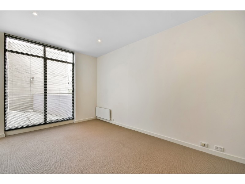 8/94 Dudley Street, West Melbourne VIC 3003