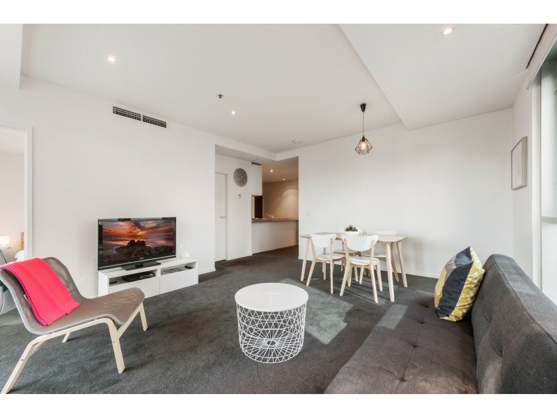 811/620 Collins St, Melbourne VIC 3000