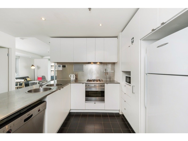 811/620 Collins St, Melbourne VIC 3000