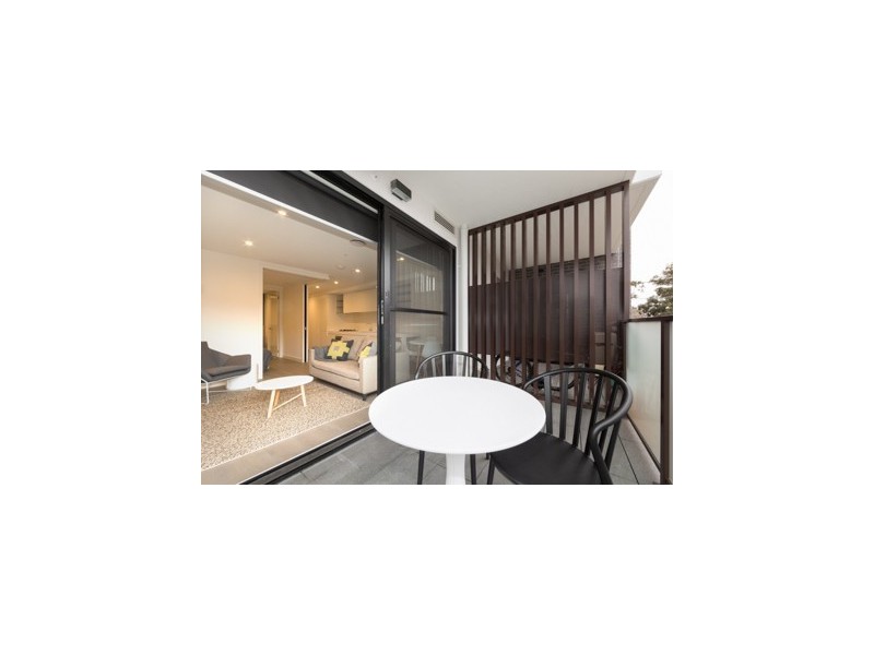 102/2a Henry Street, Windsor VIC 3181