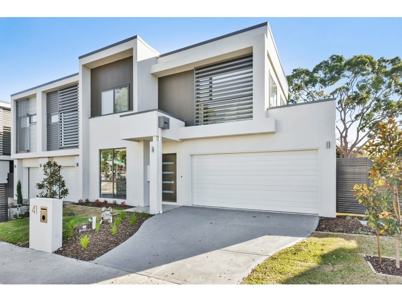 41 Ironbark Crescent, Ivanhoe VIC 3079