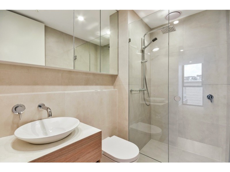 202A/15-17 Cromwell Road, South Yarra VIC 3141