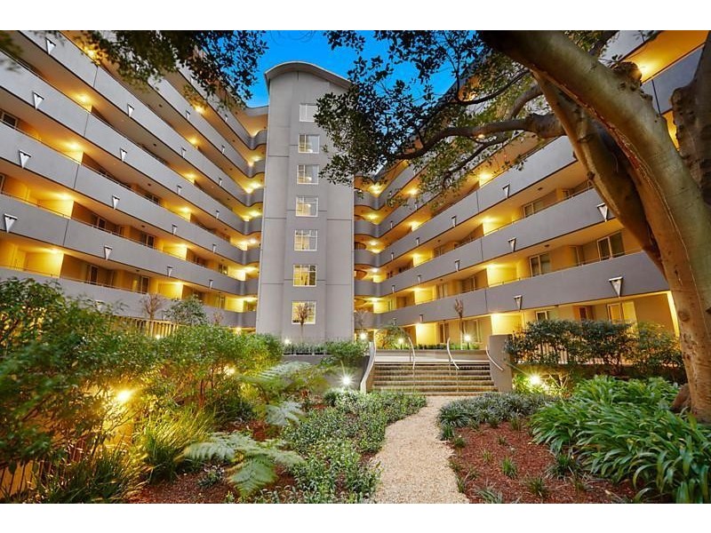 410/23 Queens Road, Melbourne VIC 3004