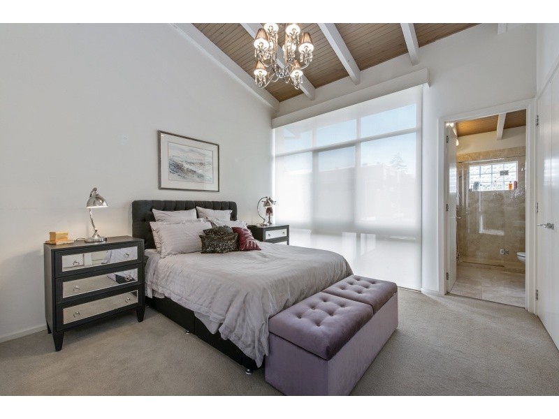 137 Simpson Street, East Melbourne VIC 3002