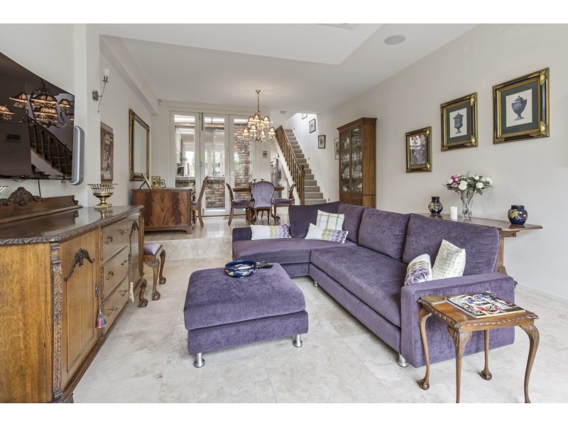 137 Simpson Street, East Melbourne VIC 3002