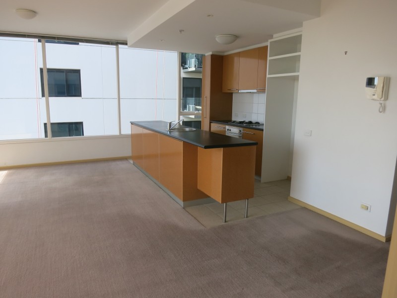 1306/82 Queens Road, Melbourne VIC 3004
