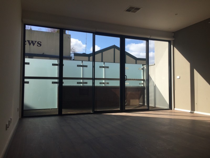 1/4 Little Buckingham Street, Richmond VIC 3121