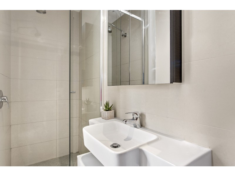 302/218 Lygon Street, Brunswick East VIC 3057