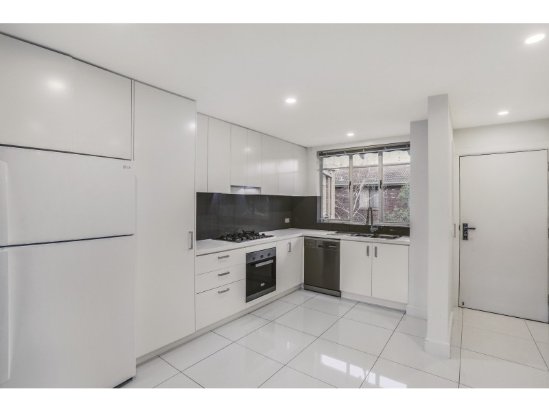 12/102 Albert Street, East Melbourne VIC 3002