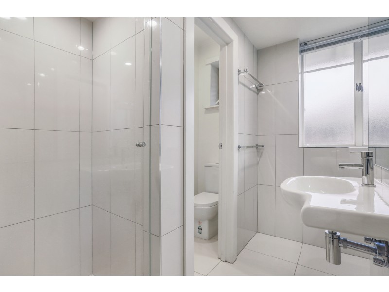 12/102 Albert Street, East Melbourne VIC 3002