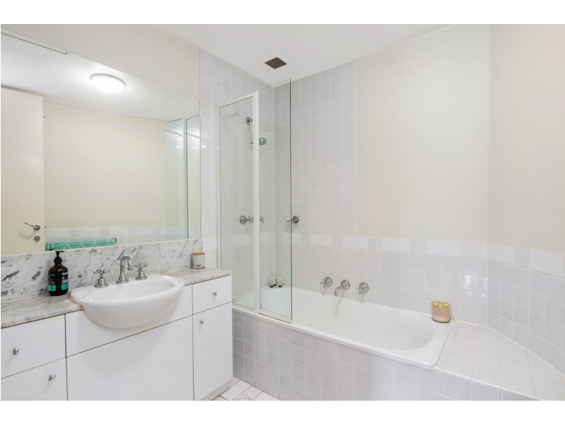 302/12 Princes Street, Port Melbourne VIC 3207