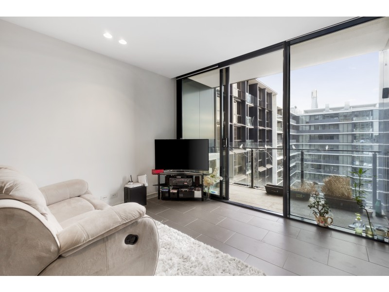 2017/22 Dorcas Street, South Melbourne VIC 3205