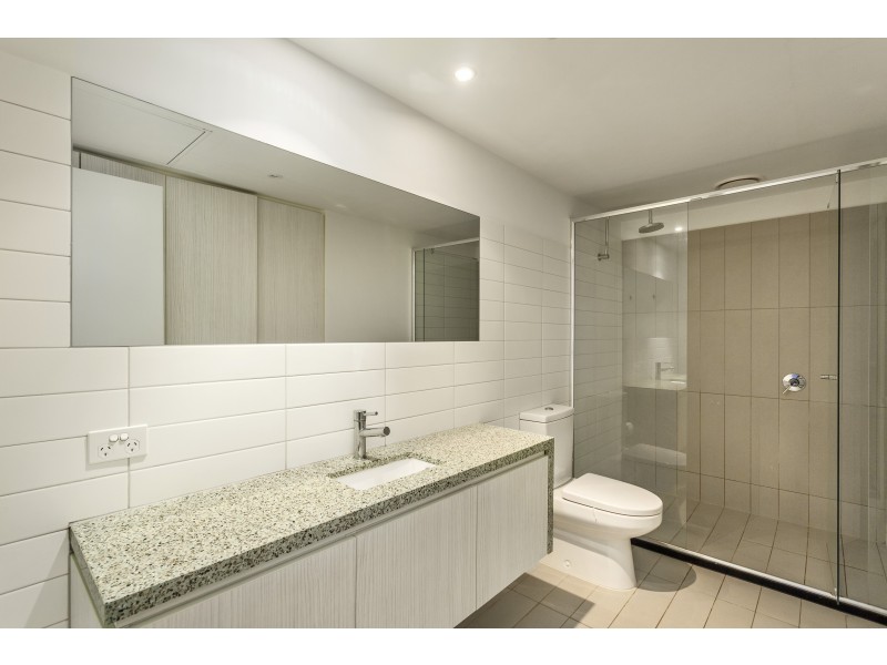 1207/673 La Trobe Street, Docklands VIC 3008