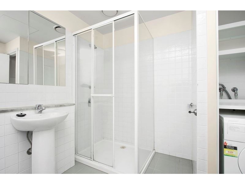 2012/250 Elizabeth Street, Melbourne VIC 3000