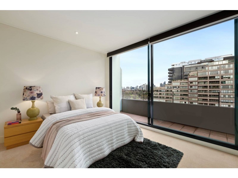 806/19 Queens Road, Melbourne VIC 3004