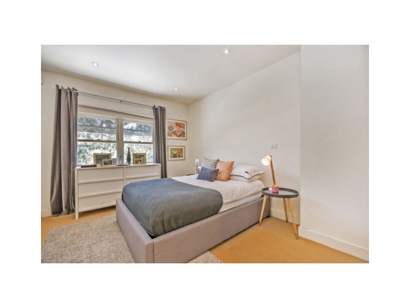 331 Howe Parade, Port Melbourne VIC 3207