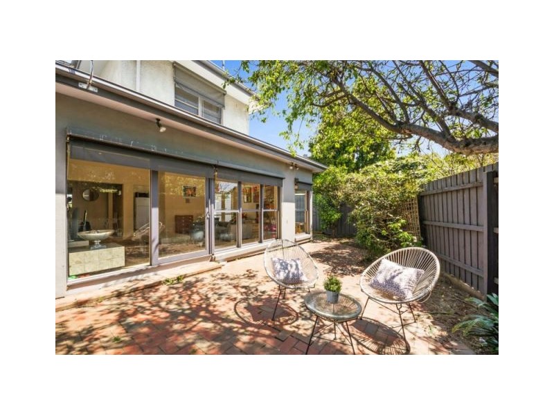 331 Howe Parade, Port Melbourne VIC 3207