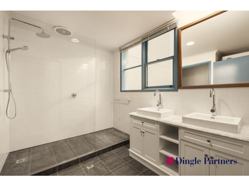 15 Coromandel Place, Melbourne VIC 3000