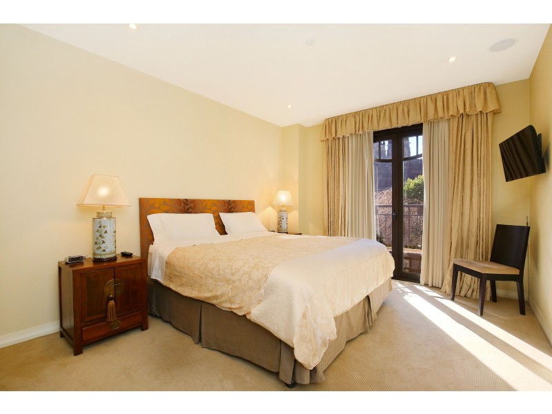 302/30 St Andrews Place, Melbourne VIC 3000