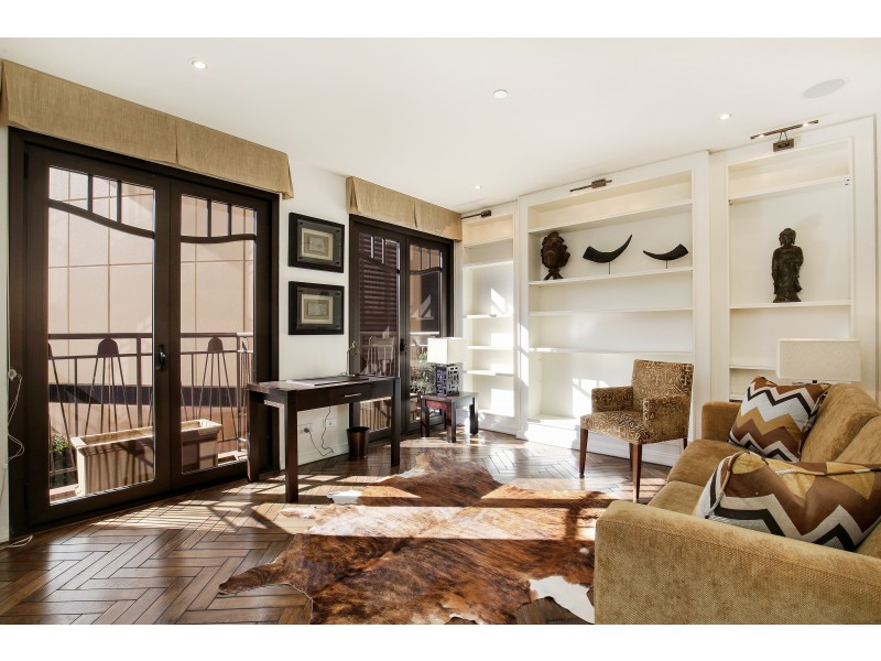 302/30 St Andrews Place, Melbourne VIC 3000
