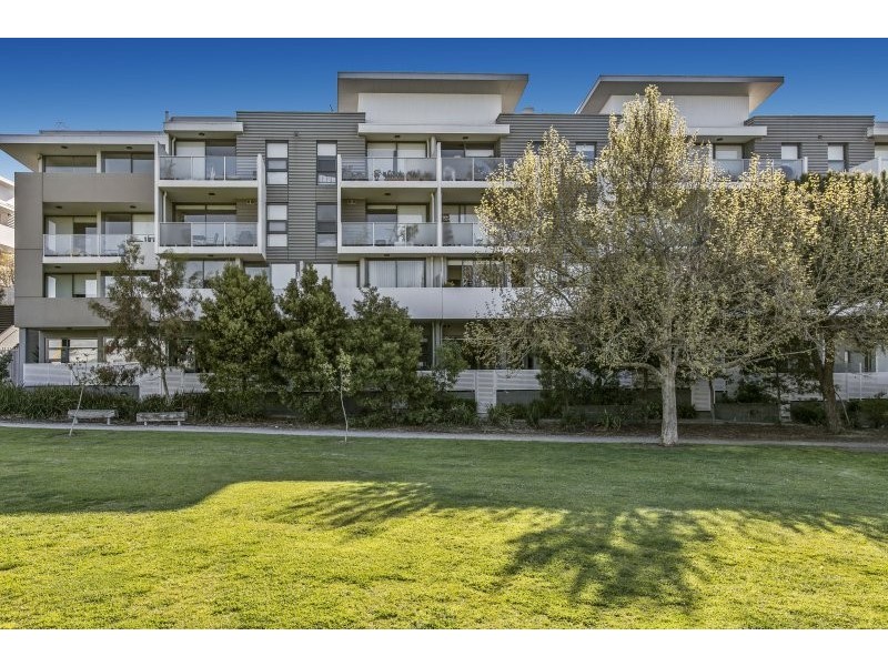 A303/460 Victoria Street, Brunswick VIC 3056