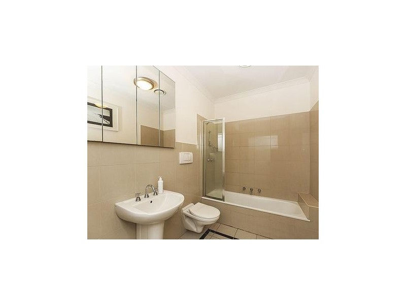 5/20 Somerset Place, Melbourne VIC 3000