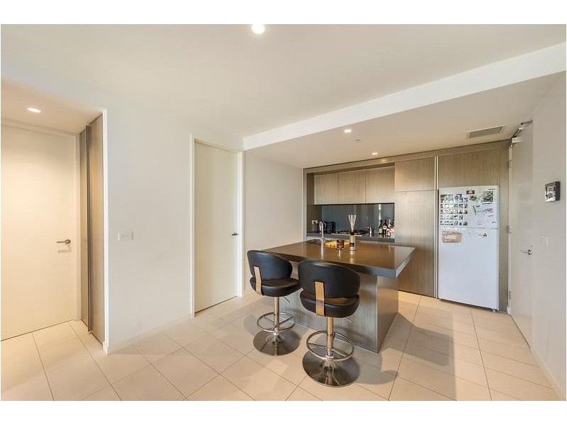 2012/50 Albert Road, South Melbourne VIC 3205