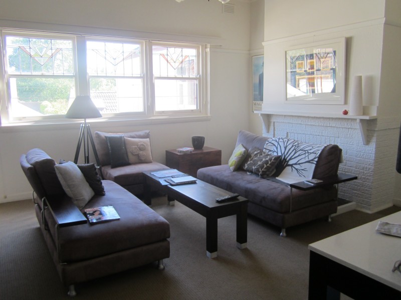 2/143 Simpson Street, East Melbourne VIC 3002