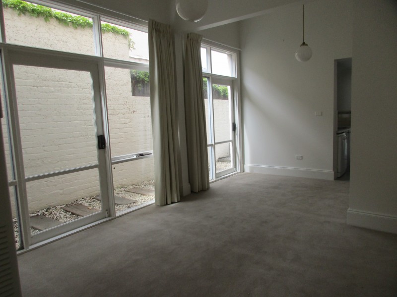 19 Davis Street, Carlton North VIC 3054