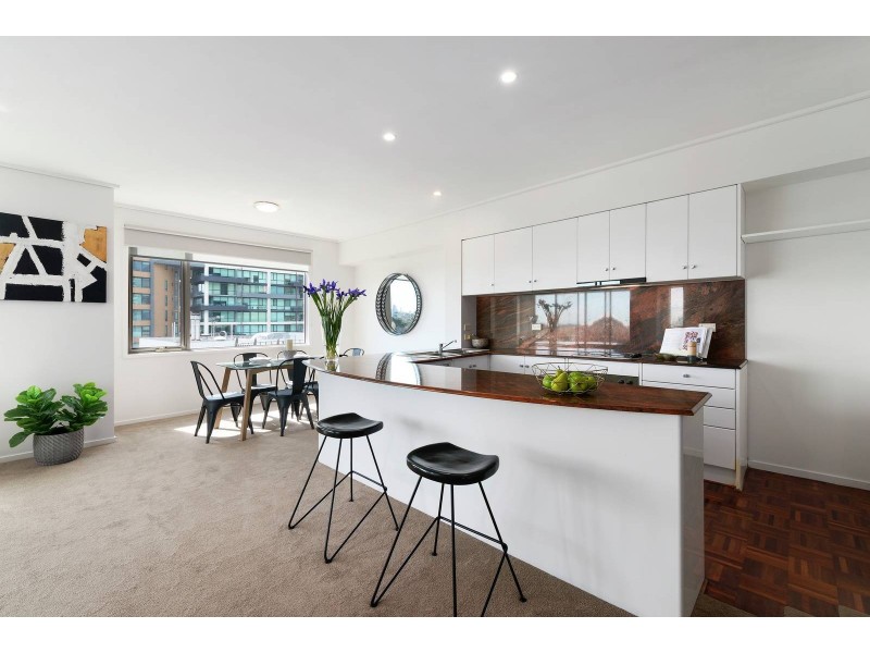 506/23 Queens Road, Melbourne VIC 3004