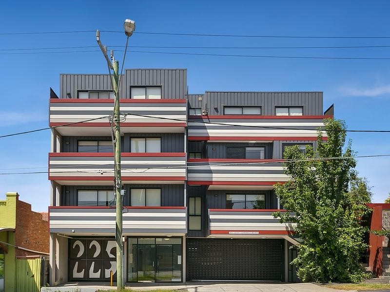 1/225 Buckley Street, Essendon VIC 3040