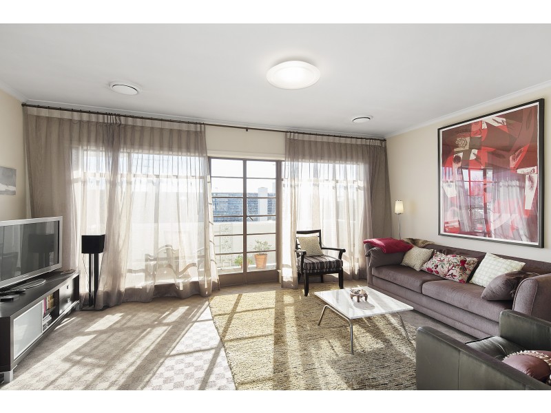 16/27 Wallace Avenue, Toorak VIC 3142