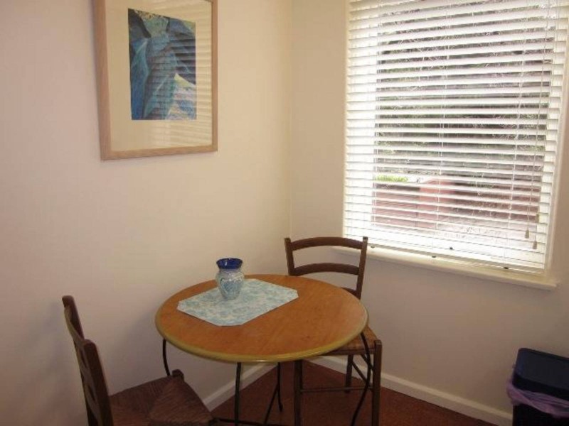9/23 Robe Street, St Kilda VIC 3182
