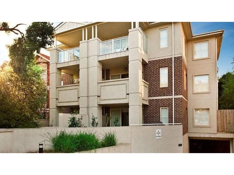 10/327 Dandenong Road, Prahran VIC 3181