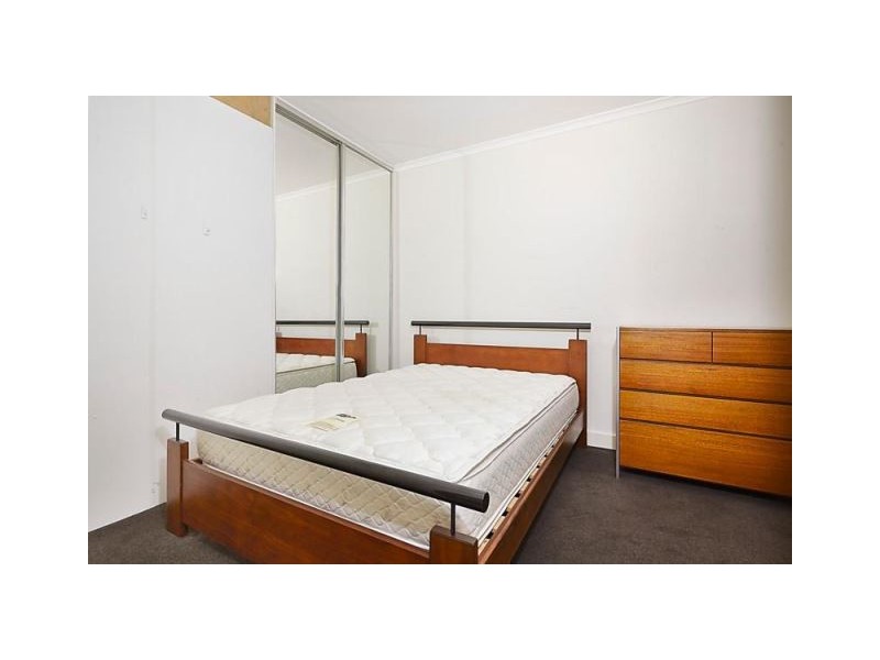 2/538 Swanston Street, Carlton VIC 3053