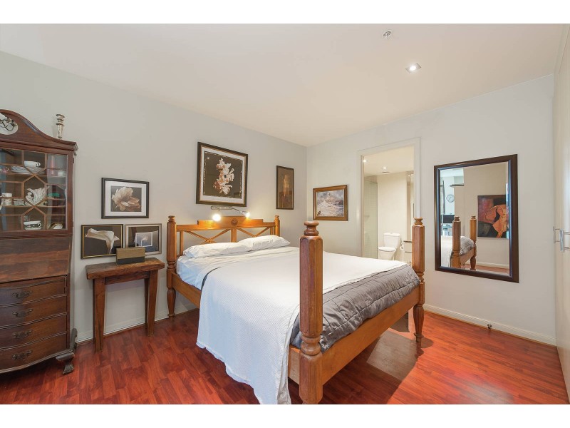 1202/480 St Kilda Rd, Melbourne VIC 3004